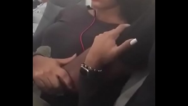 Couple has sex on airplane