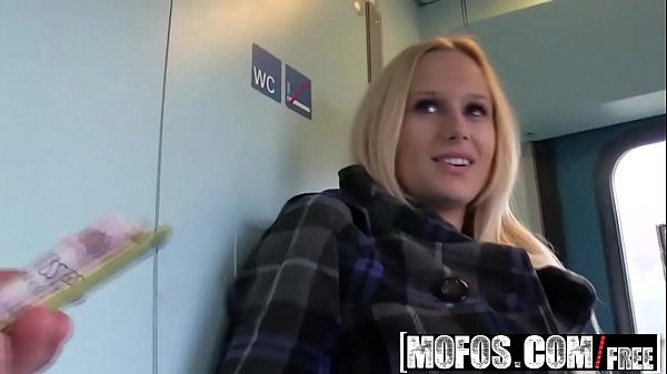 Fucking videos in train