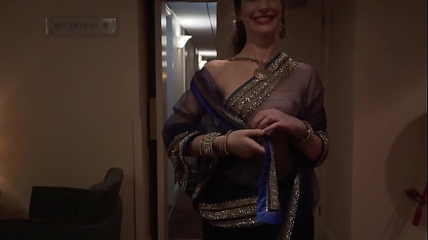 Indian actress big boobs