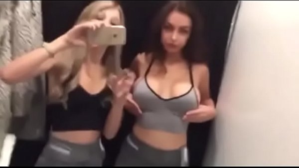 Nude dressing room selfies