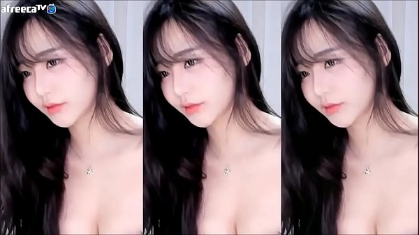 Korean actress topless