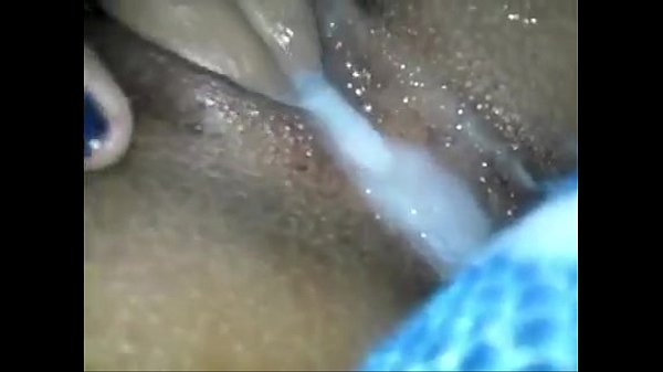 Ebony dripping orgasm