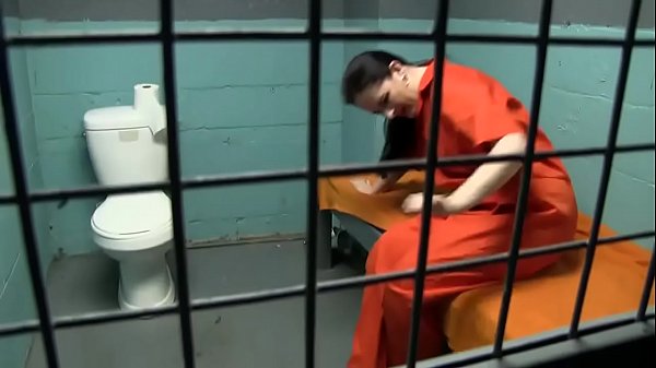 Free lesbian jail porn