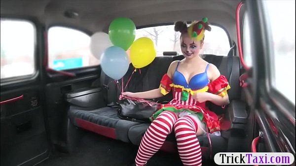 Hot girl fucked in car