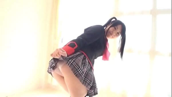 Little japanese girl masturbating