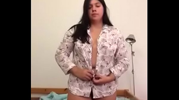 Sexy nude latina ass