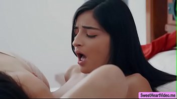 Emily Willis sucking a delicious pussy