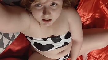 Hot chubby girl fucking the pussy hard